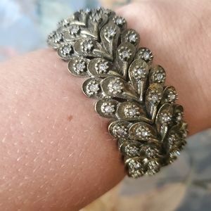 Chloe+Isabel Stretch Bracelet